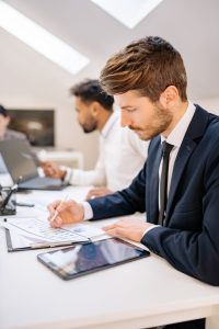 Quantas vagas devo enviar por dia? Guia para buscar emprego com estratégia