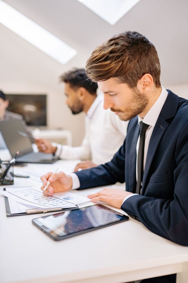 Quantas vagas devo enviar por dia? Guia para buscar emprego com estratégia